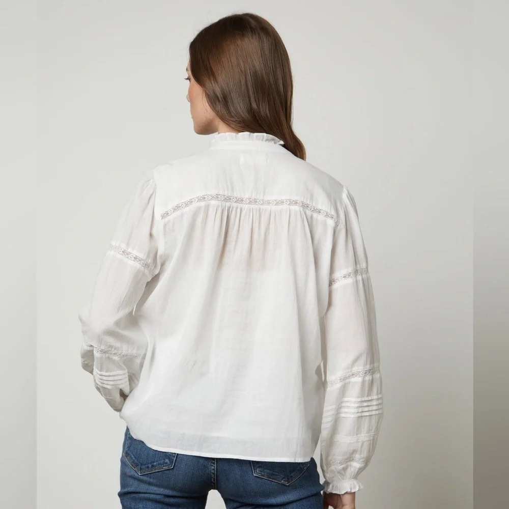 Velvet by Graham & Spencer Romy Boho Lace Top in White - Picture 3 of 10